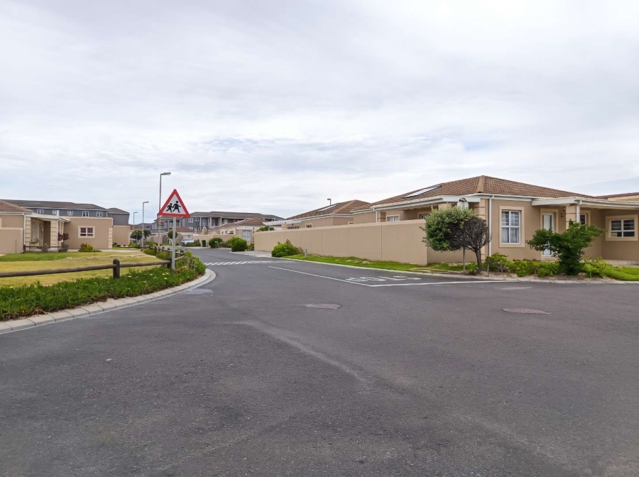 To Let 2 Bedroom Property for Rent in Costa Da Gama Western Cape